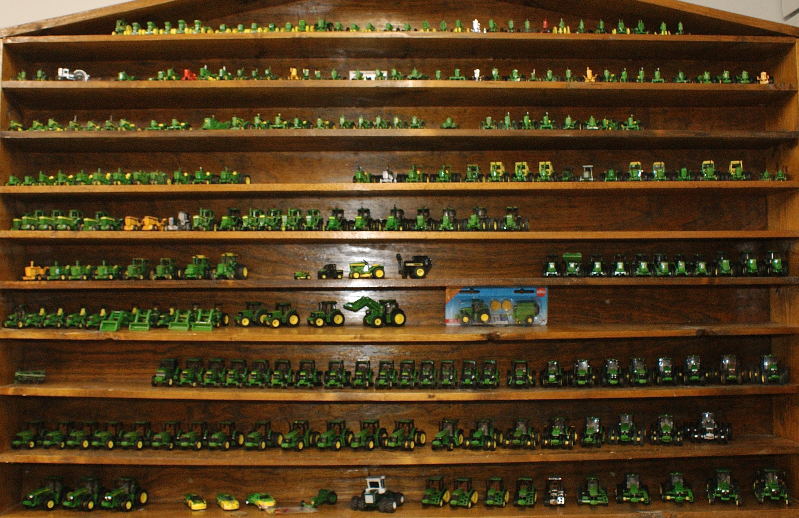 An Impressive Display of Farm Toys | The Dakotan